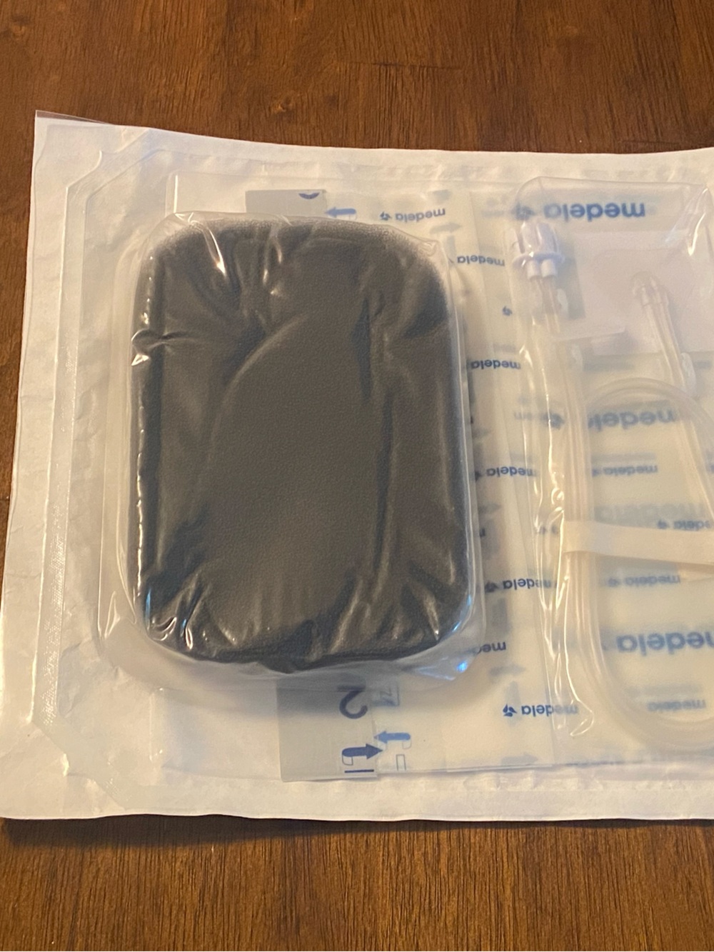 Medela Invia Foam Dressing Kit With FitPad Medium Lot Of 10 Ref# 200.8906